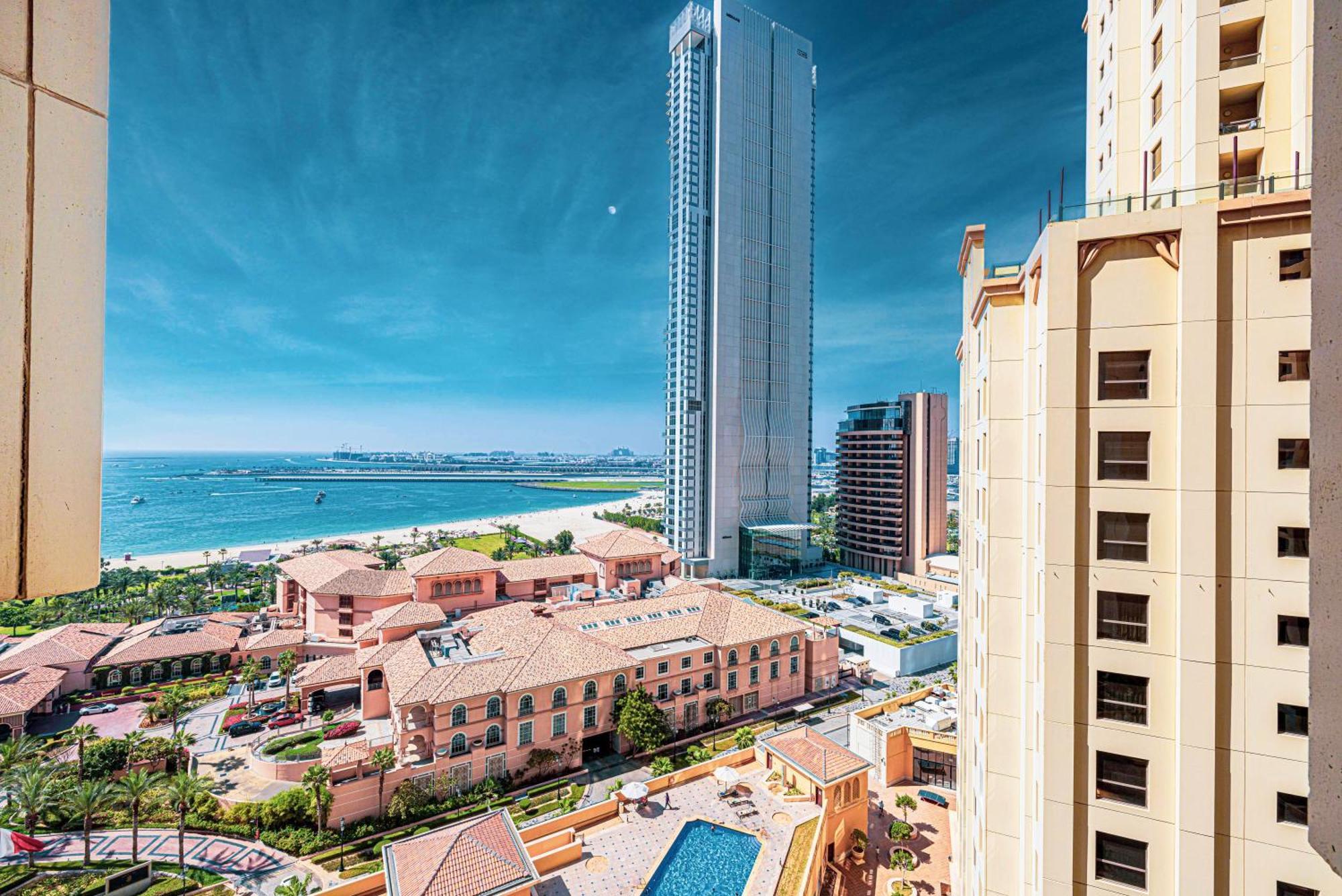 Sound Of The Waves In Jbr By Lagom * دبي